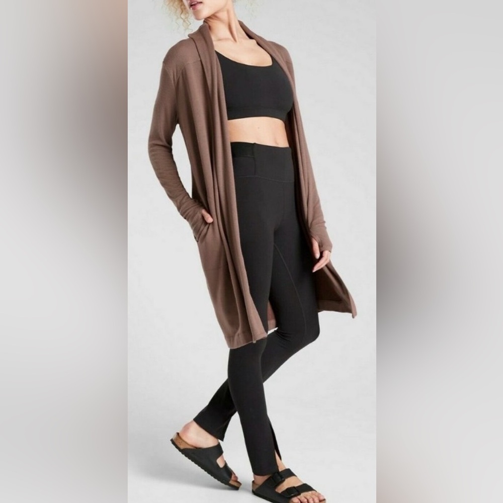 Athleta Canopy Wrap